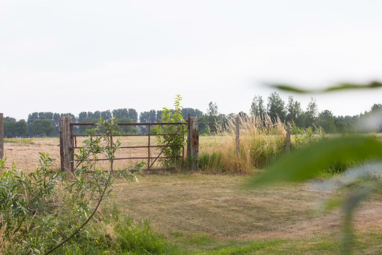 Vakantie Appartementen De Bonte Kraai Raamsdonk Luaran gambar